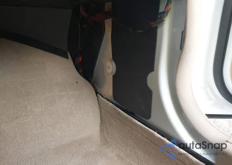 2013 Mercedes-Benz C 300 Luxury 4Matic/Sport 4Matic из США, поврежденный, VIN WDDGF8ABXDR259100